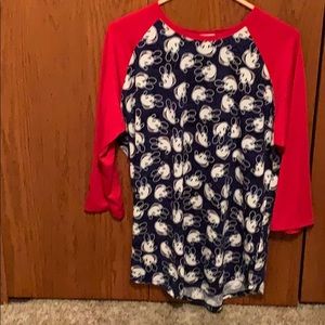 Red white and navy blue LuLa Roe shirt